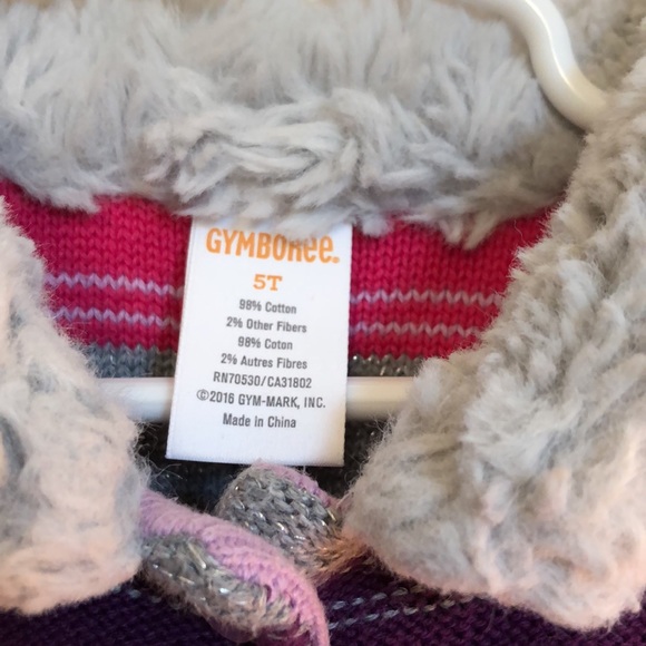 Gymboree sweater with faux fur collar - size 5T - Picture 2 of 3